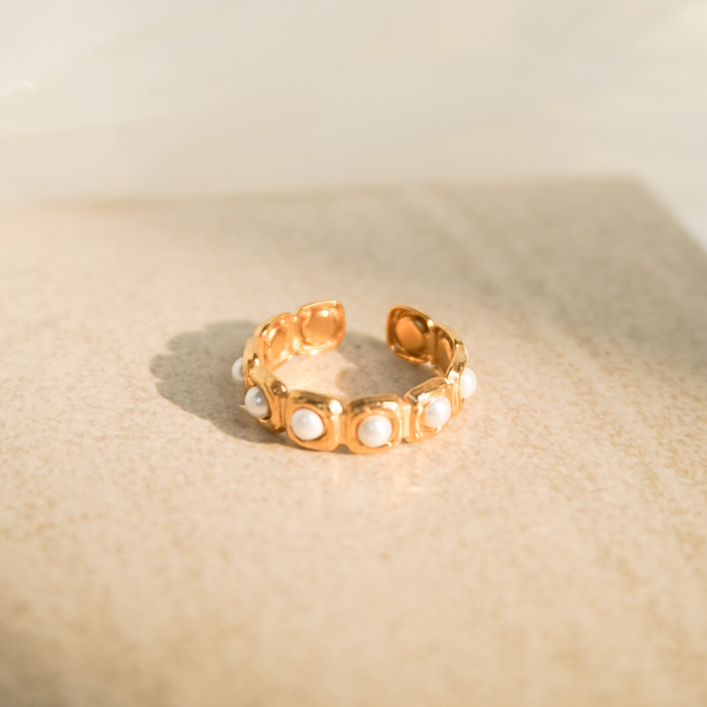 Klara Ring