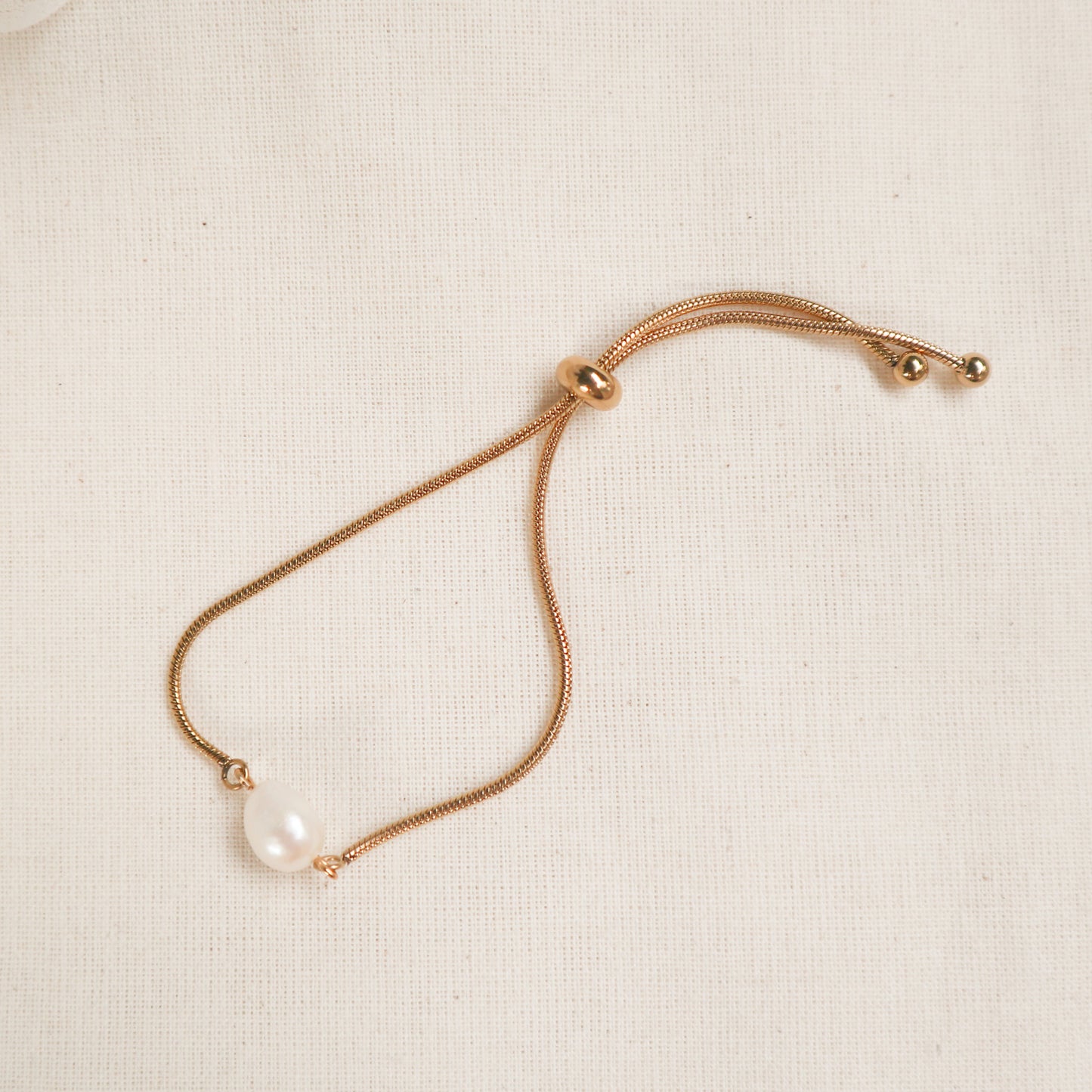 Adjustable Pearl Bracelet