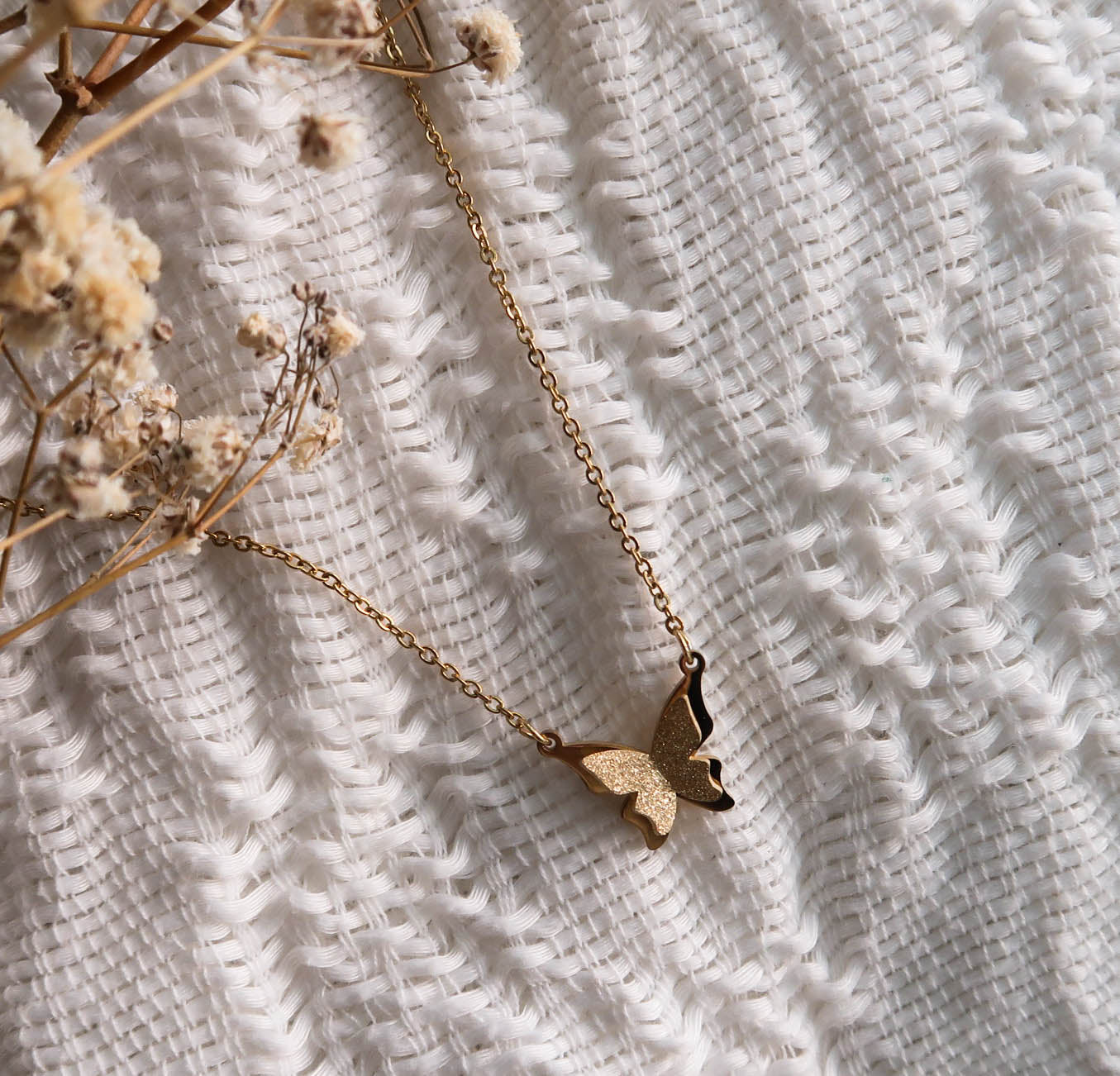 Mariposa Necklace