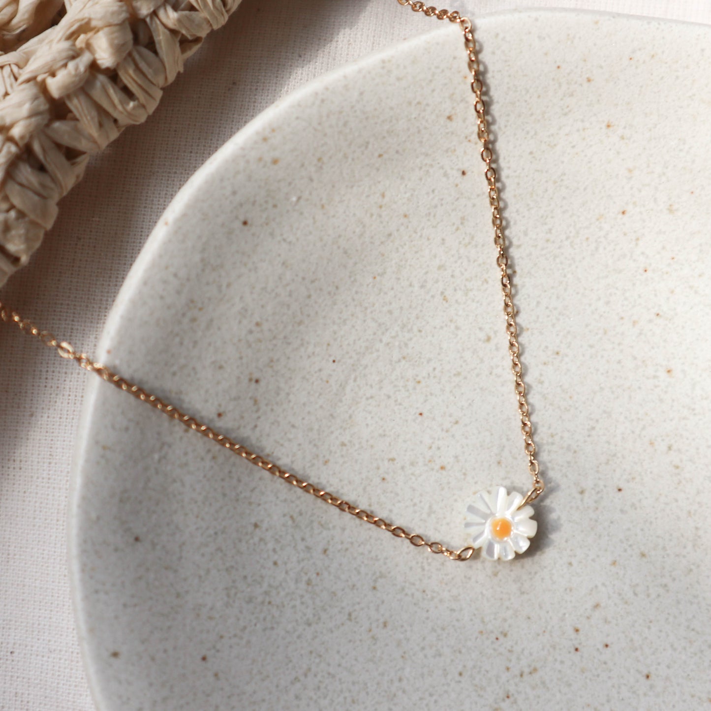 Daisy Necklace