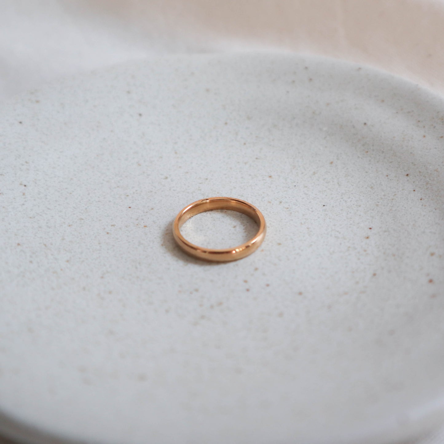 Thin Gold Ring Band