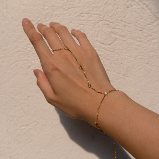 Cleo Hand Chain