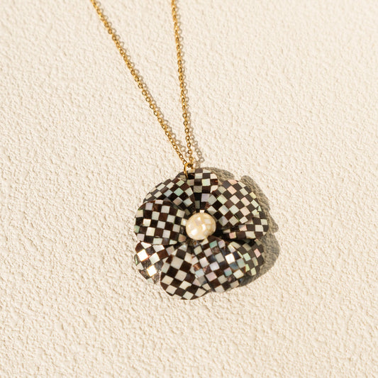 Fleur Necklace