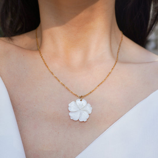 Camellia Necklace