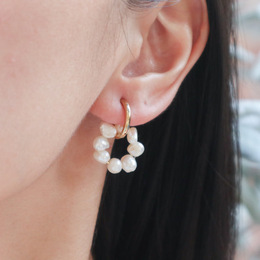 Alana Pearl Earrings