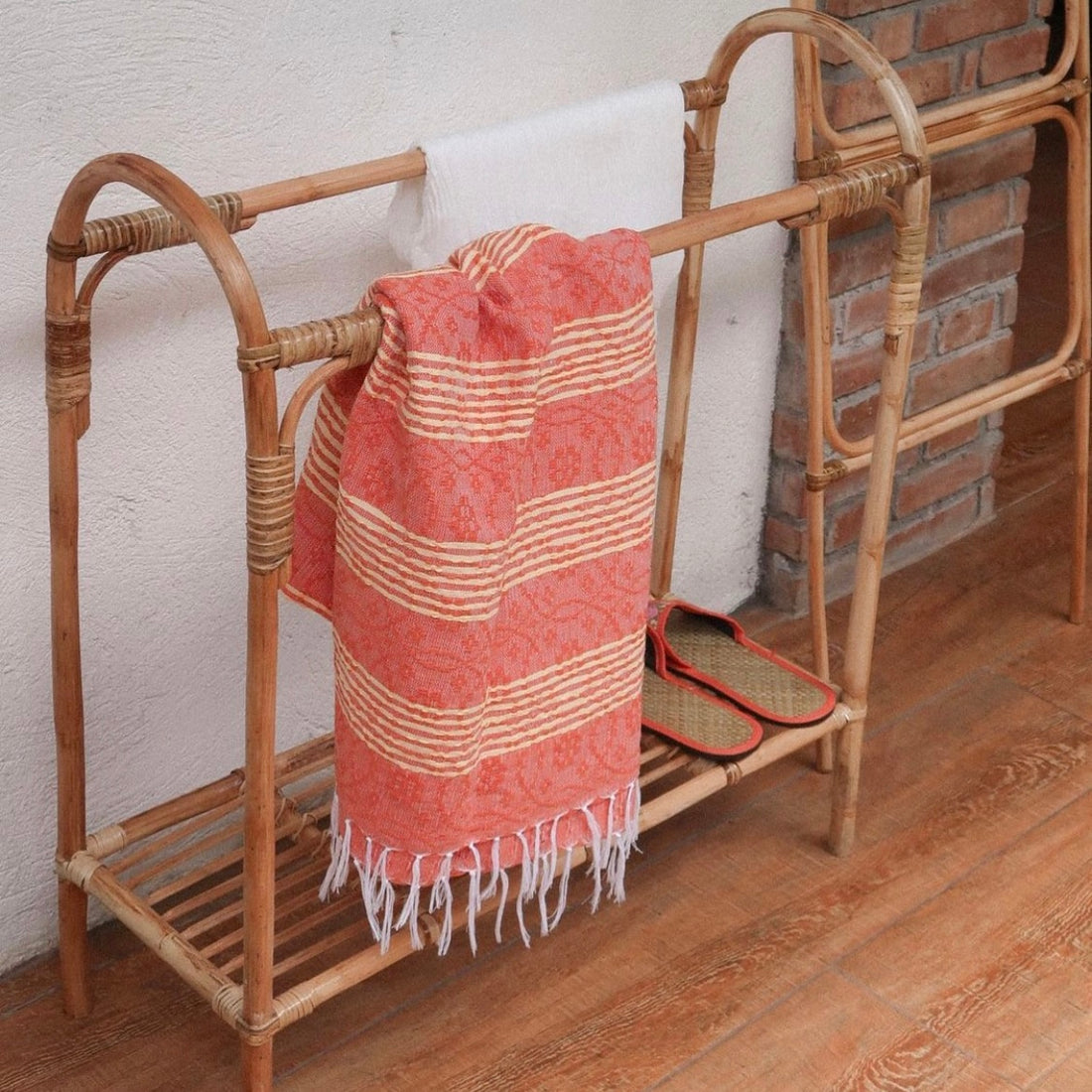 Rattan Towel Rack La Rosa PH
